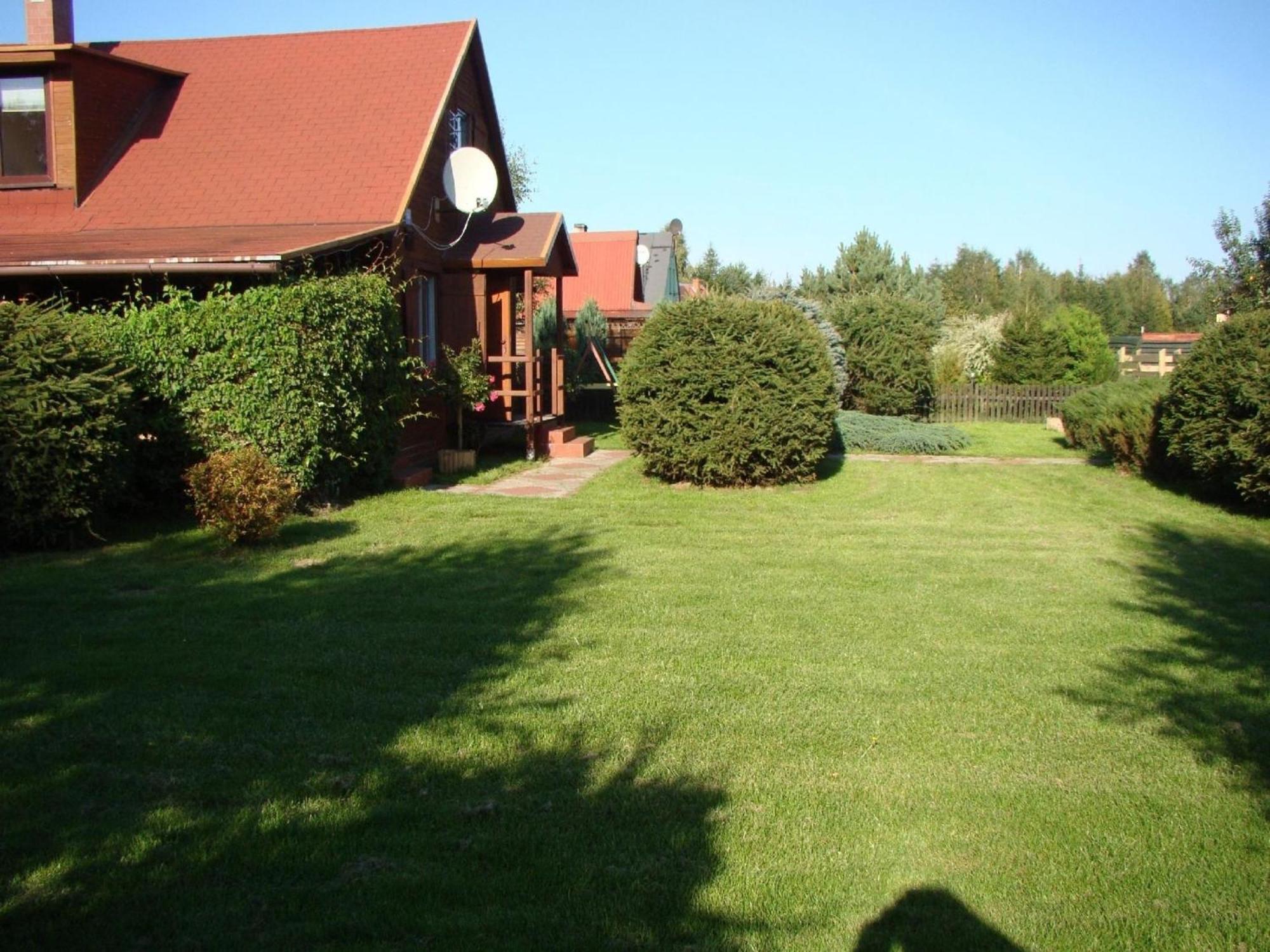 코팔리노 Holzhuette Mit Weitlaeufigem Garten Am Wald 빌라 외부 사진